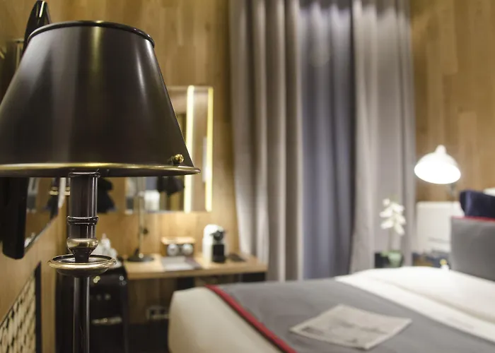 布朗斯中心酒店 4* Lisboa