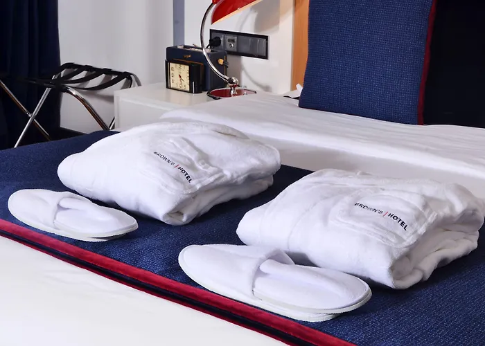 布朗斯中心酒店 酒店 4*