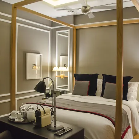 Browns Hotel