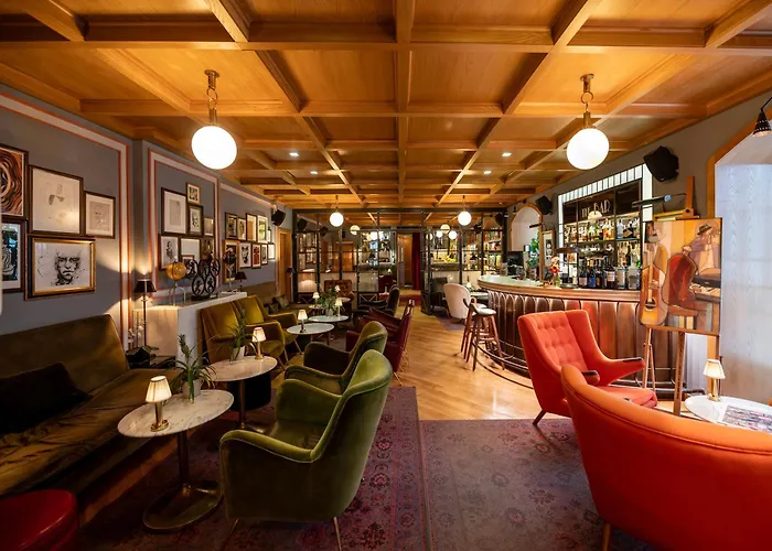 ブラウンズ セントラル ホテル 4*