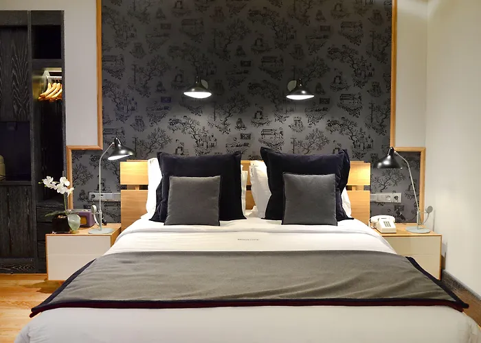 ホテル ブラウンズ セントラル 4*