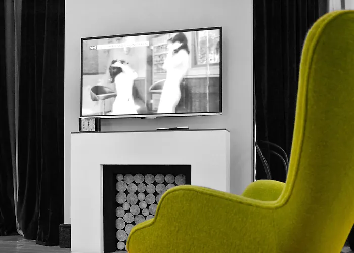 ホテル ブラウンズ セントラル 4*