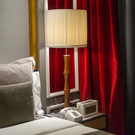 Browns Hotel 4*