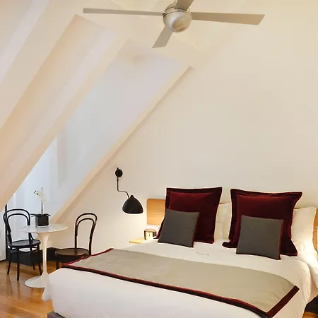 Browns Hotel 4*