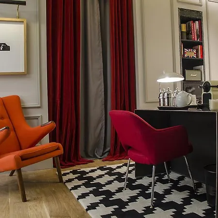 Browns Hotel 4*