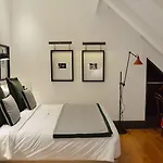 Browns Hotel 4*